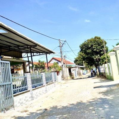 Bán gấp lô đất gần ngay UBND Thị Trấn Nam Phước