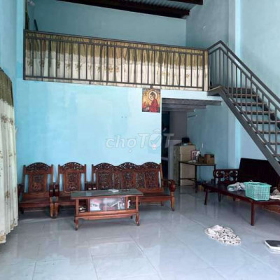 Bán lô đất 3mt điện ngọc kem nhà  mê lửng.đường ô tô  100m.Giá 1 ty150