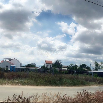 Bán lô đất phố cổ Hội An gần 1000m2 thích hợp xây khách sạn, TTTM