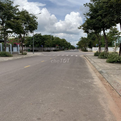 Cần tiền bán Cắt lỗ - Lô đất ADB