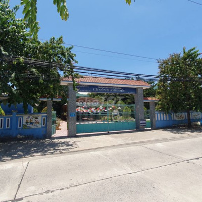 7m sâu 18,5m Đa Hoà, Điện Hồng, lối vào trường Lê Công Anh Đức