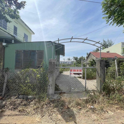 mặt bằng cho thuê làm kho hoặc kinh doanh