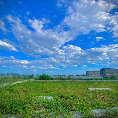 Chuẩn bị định cư nước ngoài - vợ chồng em bán rẻ lại cặp đất biệt thự