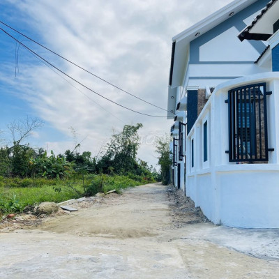 Đất ở 100m2 - Ngay trục thông cầu Quảng Đà - Đường bt 5m