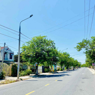 ĐẤT ĐẸP GIÁ RẺ - Lô mặt tiền ngay chợ Đại Hiệp siêu nhộn nhịp/Sổ hồng