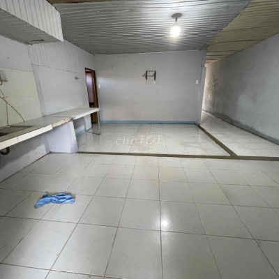 cho thê nhà gần trường nguyễn hiền