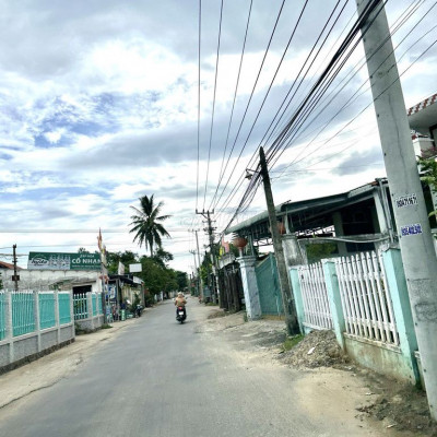 lô góc 2 mặt tiền QH 7M5 ngang 18 ,tách được 2 lô bán rẻ cho đầu tư