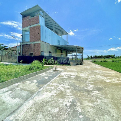 Bán đất sát trường mầm non và cấp 1 giá 255 triệu là sở hữu sổ hồng