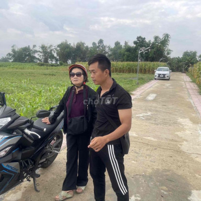 Lô đất 319tr, trả trước 99tr, đường oto, gần chợ và ubnd, sổ đỏ sẵn