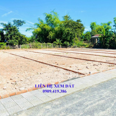 Chính chủ có 3 lô đất liền kề, MT QL14B gần Ngã 3 Đại Hiệp, 100m2/lô.