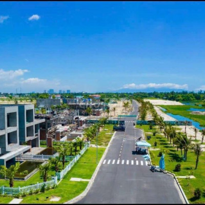 Định cư nước ngoài nên cần bán gấp lô đất đẹp 252m2- Giá chỉ 18tr/m2