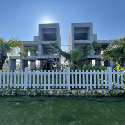 Biệt Thự Kề Sông Cạnh Biển Diện tích 252m2