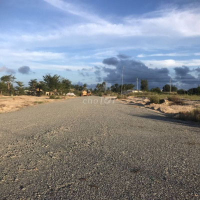 Cắt lỗ đất ven sông cổ cò Điện Ngọc sở hữu chỉ với 800tr