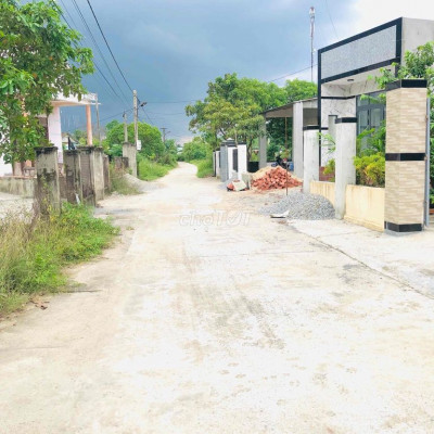 ĐẤT CÁCH QUỐC LỘ 14B 20M, GIÁ CHỈ 4xxTR