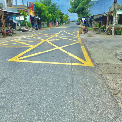 Cần bán đất gần trục đường 605 giáp với Đà Nẵng