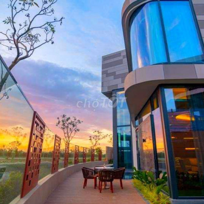 Xuất ngoại giao thân thương tại biệt thự ven sông cổ cò-Sở hữu lâu dài