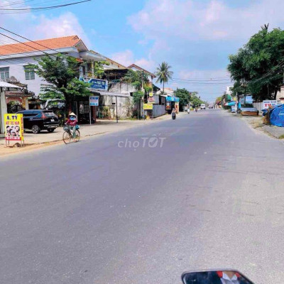 Đất ODT 106m2 QL1A vài bước chân đường bê tông thông tứ hướng