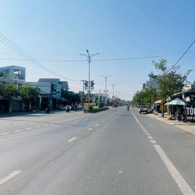 Đất Điện phương ngay Quốc lộ 1A gần bê thui mười cần bán gấp 7XX