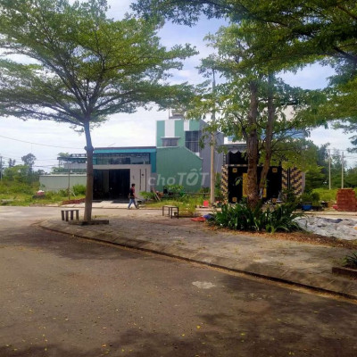 Bán đất kdc mới đường 5.5m gần đại học FPT