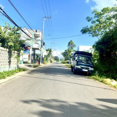 Bán nhanh lô gần chợ Bình Long vị trí đẹp,giá tốt so với thị trường