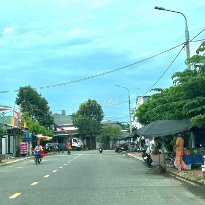 Đất nền Thị Trấn Nam phước Biệt thự 332m2 chỉ hơn 6 Tr/m2