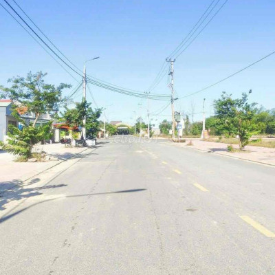 chính chủ bán lô đất cạnh làng gốm Thanh Hà Hội An giá 16,9tr/m2