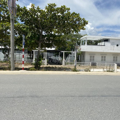 Đất view sông cách Phố cổ Hội An10p di chuyển-150m2-đường 5.5m chỉ1ty2