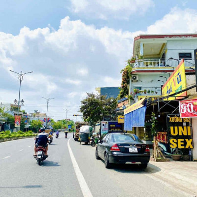 Cần tiền gấp bán rẻ đất đô thị sát QL1A ngay Thị trấn Vĩnh Điện/132m2