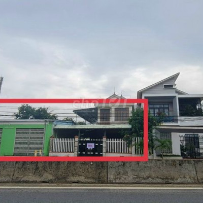 Nhà và kho 670m2 đất, ngang 27m, ngay QL1 trung tâm xã Tam Anh Nam,