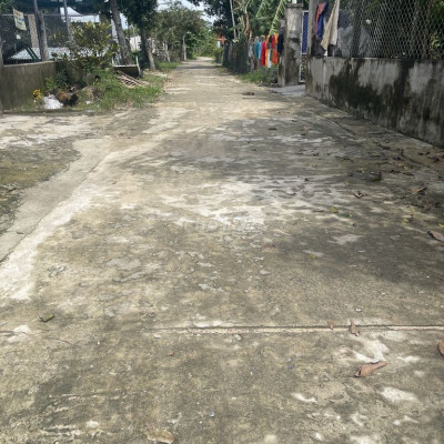 Bán lô đất 326m giá chỉ 1ty2 cách đường 33 chỉ 100m thích hợp làm nhà