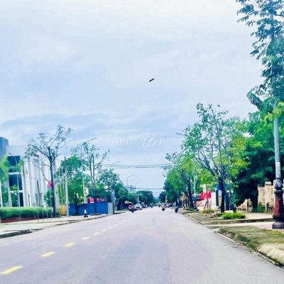 Đất Ngay Khu Phố Chợ-Sát QL1A-Giá Chỉ Từ 800tr