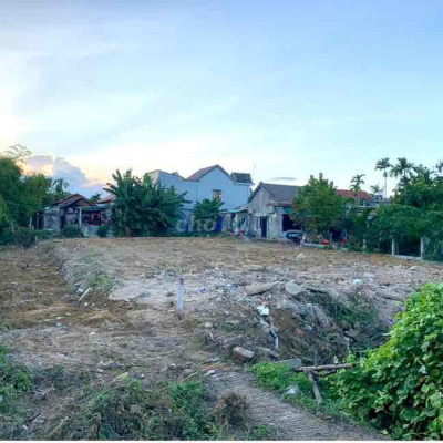 Đất đã giữ hơn mười năm . vừa trích lục cần bán( thương lượng có giảm