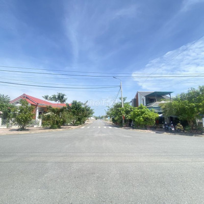 BÁN NHANH LÔ ĐẤT 2 TỶ NGAY KDC THANH HÀ, GẦN CHỢ MỚI LAI NGHI