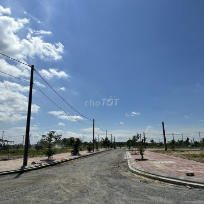 Chính chủ bán gấp lô đất nền, sổ đỏ sang tên công chứng ngay