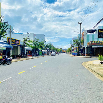 Đất Chợ Kinh Doanh-Sát Quốc Lộ 1A-Giá 9xx-Đường 9m5