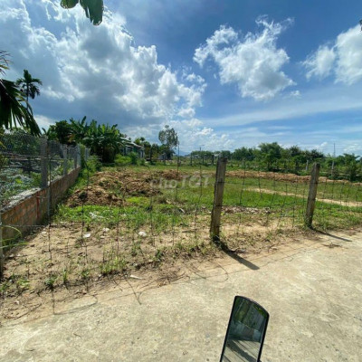 Tôi cần tiền bán lỗ 300tr, 465m2 full đất ở