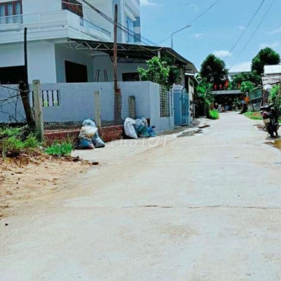 Lô gần chợ thị trấn Nam Phước,đất ở hoàn toàn 850tr giá 100% BAO SỔ