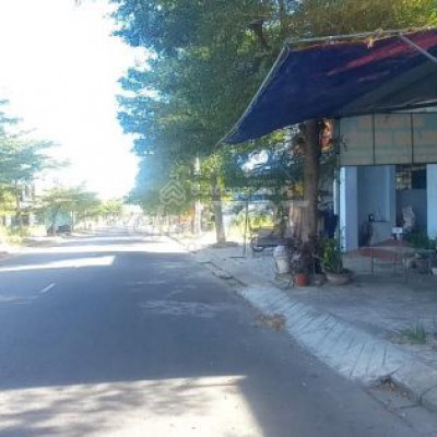 Sập hầm cần bán 1 lô khu đô thị An Phú Mỹ