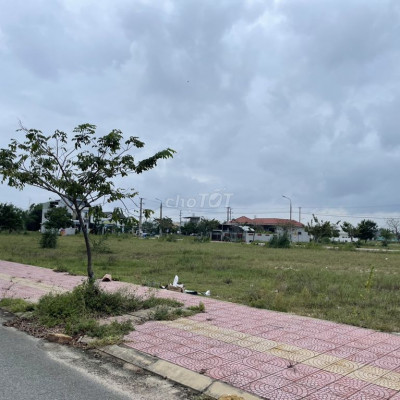 Mọi người biết gì chưa ở Hội An mà giờ còn có giá16tr/m2 nên mua không