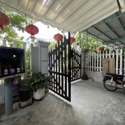 Cần bán nhà chính chủ để ra Đà Nẵng định cư