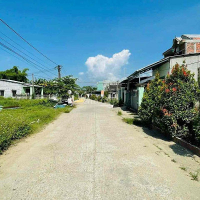 Đất Đại Hiệp cách UBND xã 500m,betong oto thông ra DT609 giá chỉ 6xxtr