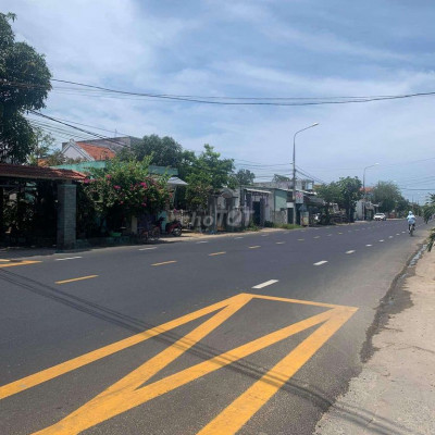 Mình cần tiền bán gấp nhà tấm Điện Nam Trung