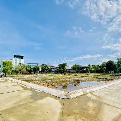 Bán gấp 5 lô liền kề khối phố Long Xuyên2 ngay cạnh Hùng Vương chỉ1ty3