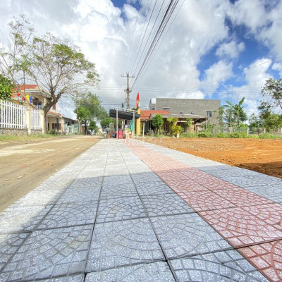 Đất ven sông_Giáp với QL1A - Đường ôtô 5,5m_Sẵn sổ chưa qua đầu tư.