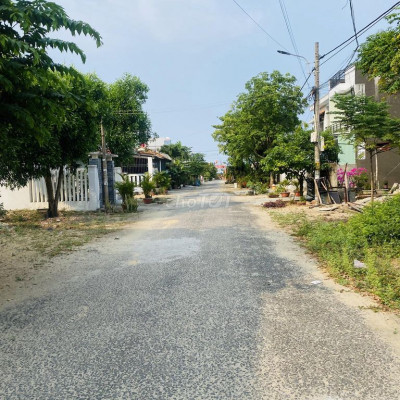 Cần Bán Gấp lô bến trễ giá sập hầm 100m2