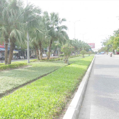 Bán nhà mặt tiền Hùng Vương kèm 2 mặt kiệt