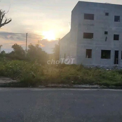 Chính chủ cần bán gấp lô Green city- Điện Ngọc