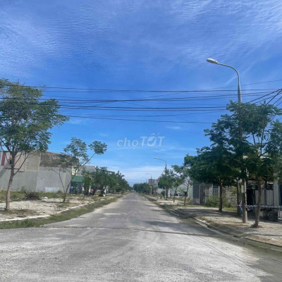 Kẹt bank, Bán gấp lô đất KPC Điện Ngọc, đối lưng đường 27m