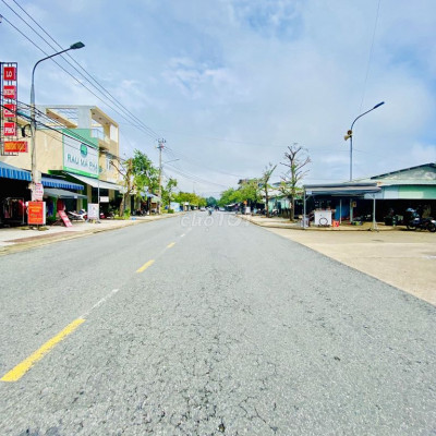 2 lô liền kề 290m2 cách cầu Cẩm Kim Hội An 8km,sát trục đường DT610A