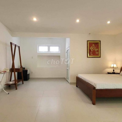 Bán nhà Mặt tiền Nguyễn Duy Hiệu - Hội An. Diện tích 220m. Đường 13.5m